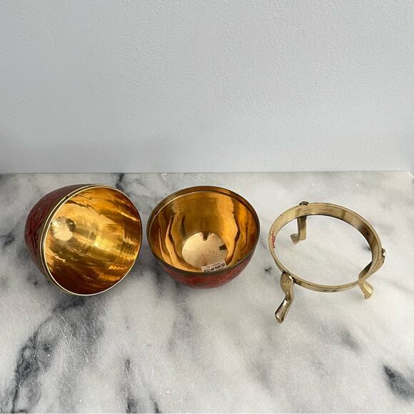Vintage | MCM Heavy Brass Red Cloisonné Enamel Egg Trinket Case Stand Faberge - Picture 8 of 12